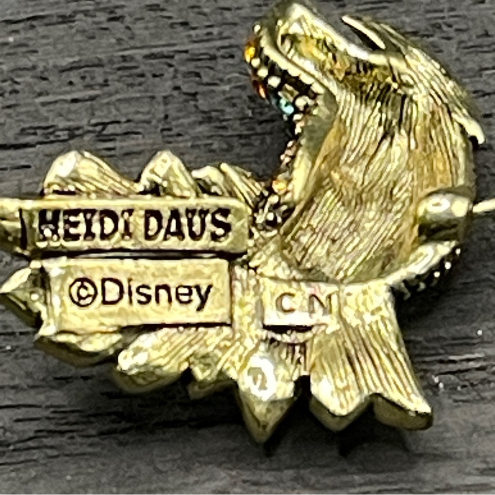 New Heidi Daus Disney Mary Poppins Returns Time Flies When You're Having Fun Pin - Picture 3 of 5